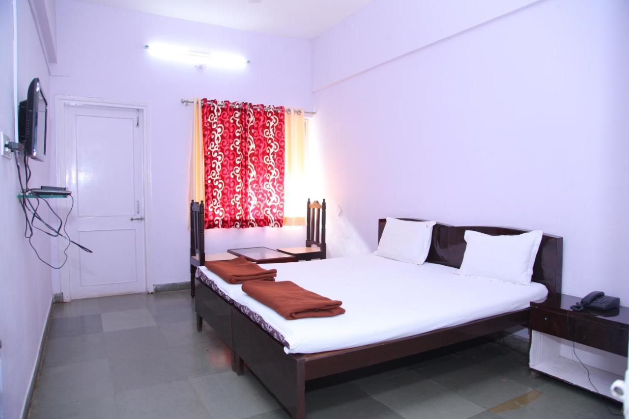 Hotel Great Punjab Aurangābād Esterno foto